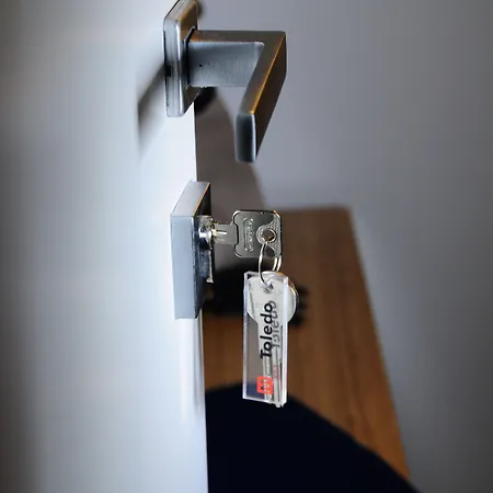 Maison Du La Metro Alojamento de Acomodação e Pequeno-almoço 3*