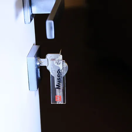 Maison Du La Metro Alojamento de Acomodação e Pequeno-almoço Nápoles