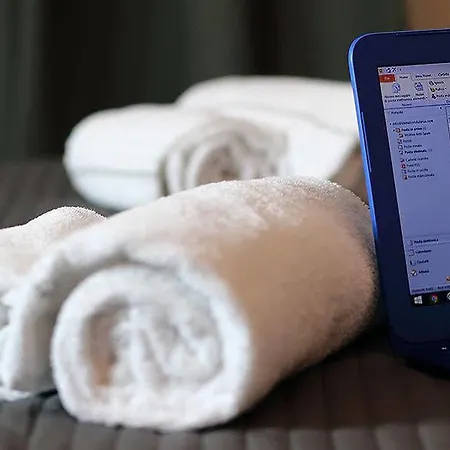 Maison Du La Metro Alojamento de Acomodação e Pequeno-almoço 3*